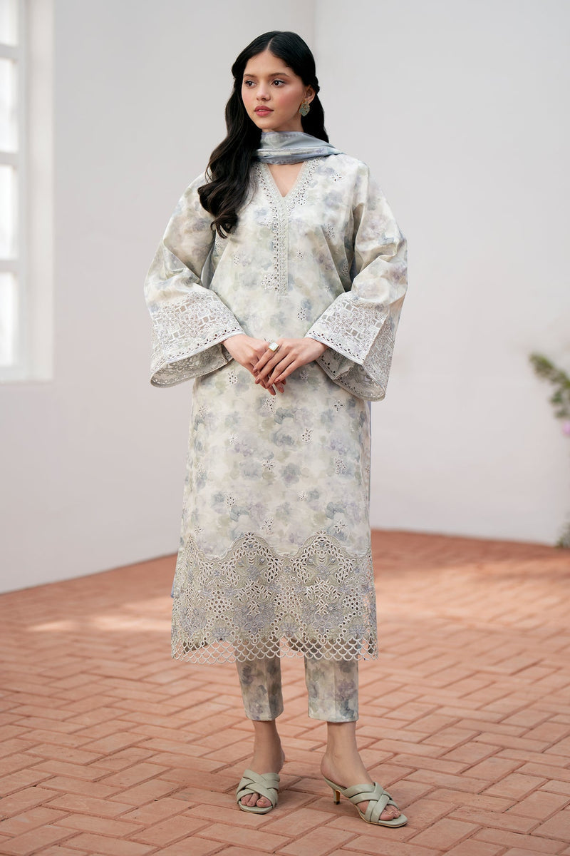 Baroque | Lawn Collection 24 | UF-536 by Designer Baroque - House of Maryam - Pakistani Designer Ethnic Wear in {{ shop.shopifyCountryName }}