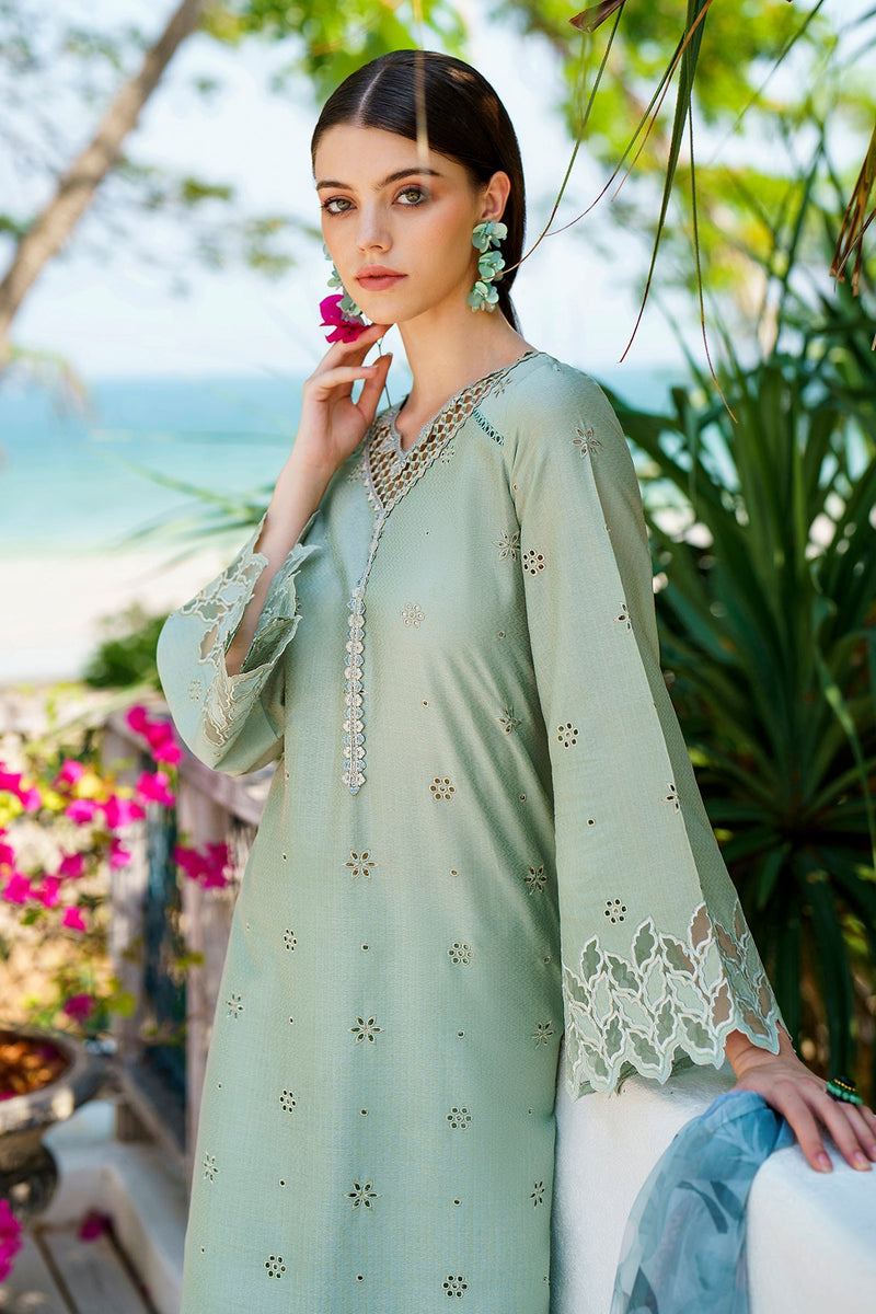 Baroque | Lawn Collection 24 | UF-565 by Designer Baroque - House of Maryam - Pakistani Designer Ethnic Wear in {{ shop.shopifyCountryName }}