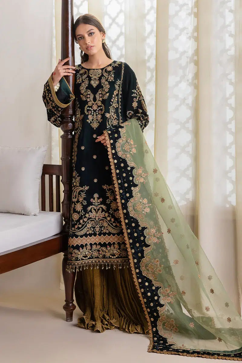 Baroque | Jahanara Luxury Velvet 23 | UF-423 by Designer Baroque - House of Maryam - Pakistani Designer Ethnic Wear in {{ shop.shopifyCountryName }}