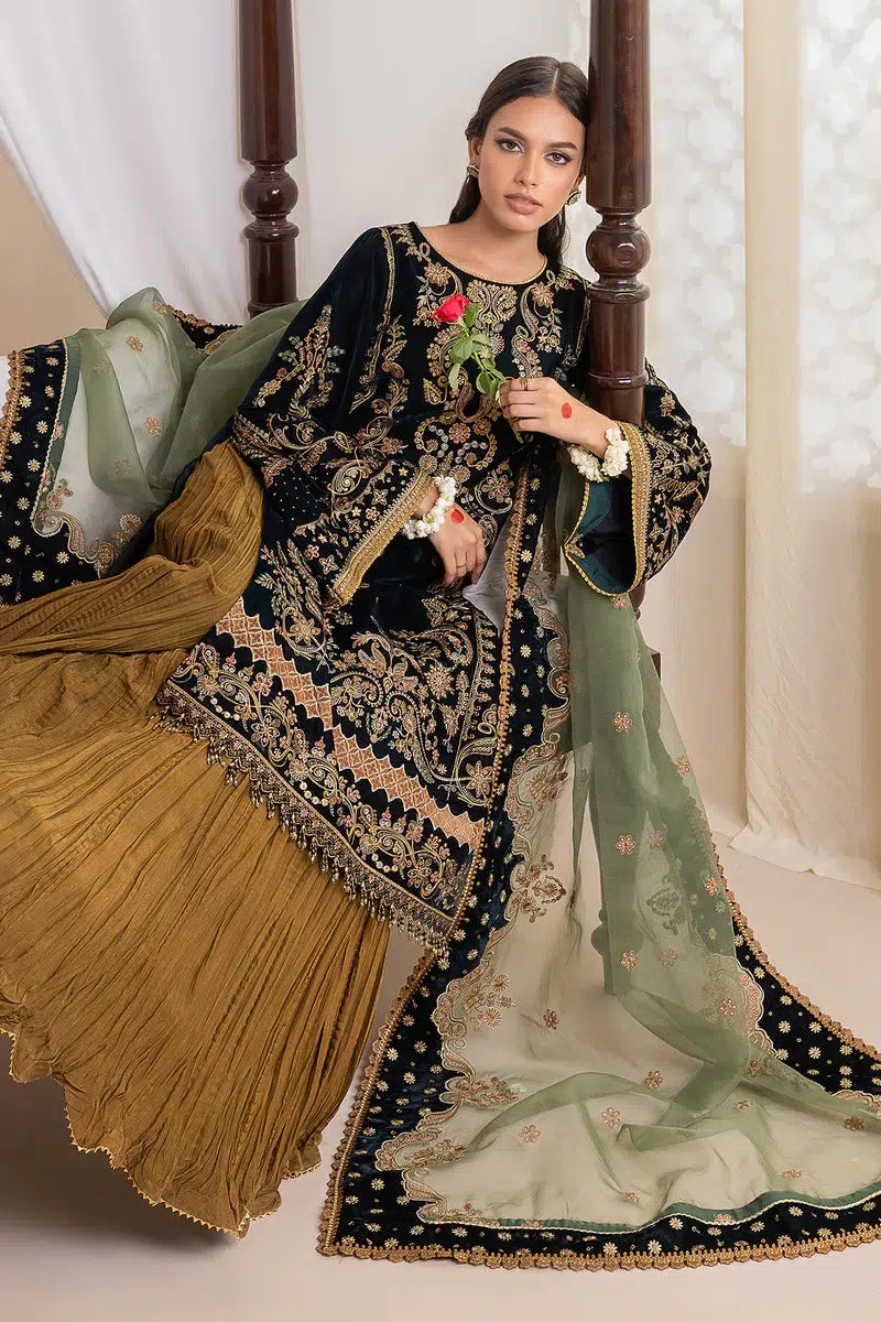 Baroque | Jahanara Luxury Velvet 23 | UF-423 -  Baroque Formal - Original Designer Dress - House of Maryam