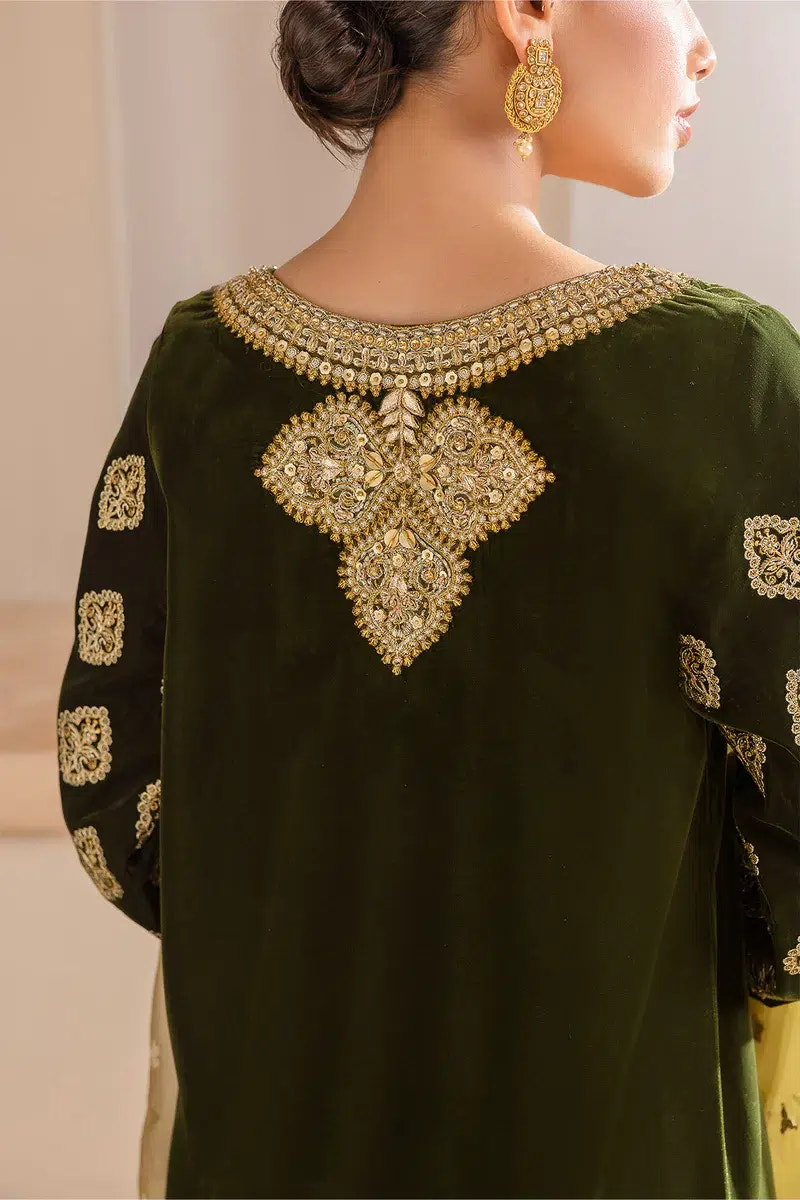 Baroque | Jahanara Luxury Velvet 23 | UF-425 -  Baroque Formal - Original Designer Dress - House of Maryam