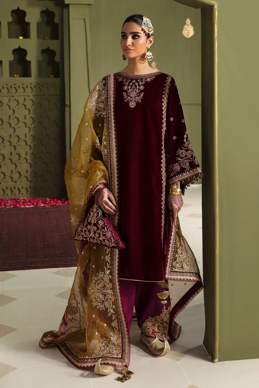 Baroque | Jahanara Luxury Velvet 23 | UF-465 -  Baroque Formal - Original Designer Dress - House of Maryam