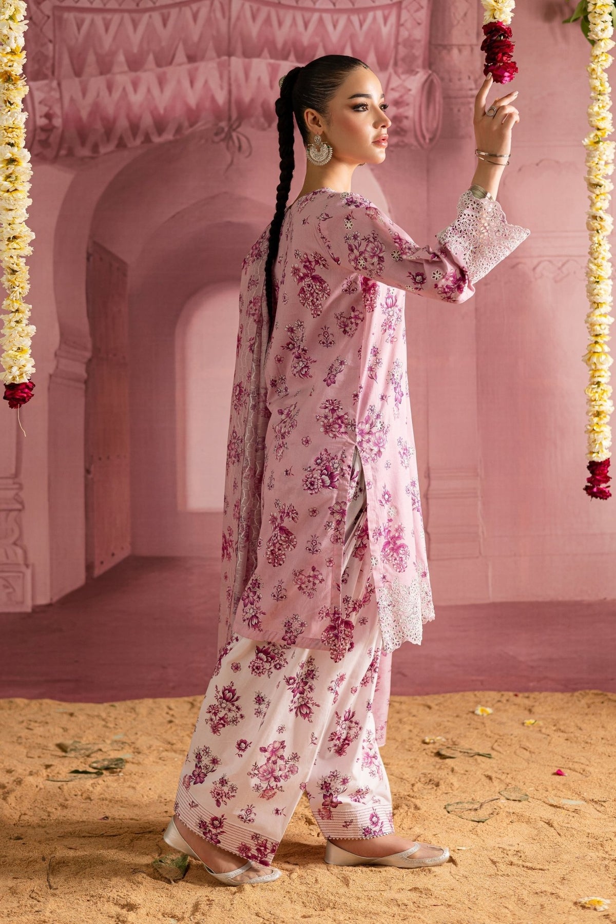 Batik | Chargbagh | Bellz-Brand:Batik-Type:Ladies Clothes-Pink-Lawn-House of Maryam- Buy in UK, USA