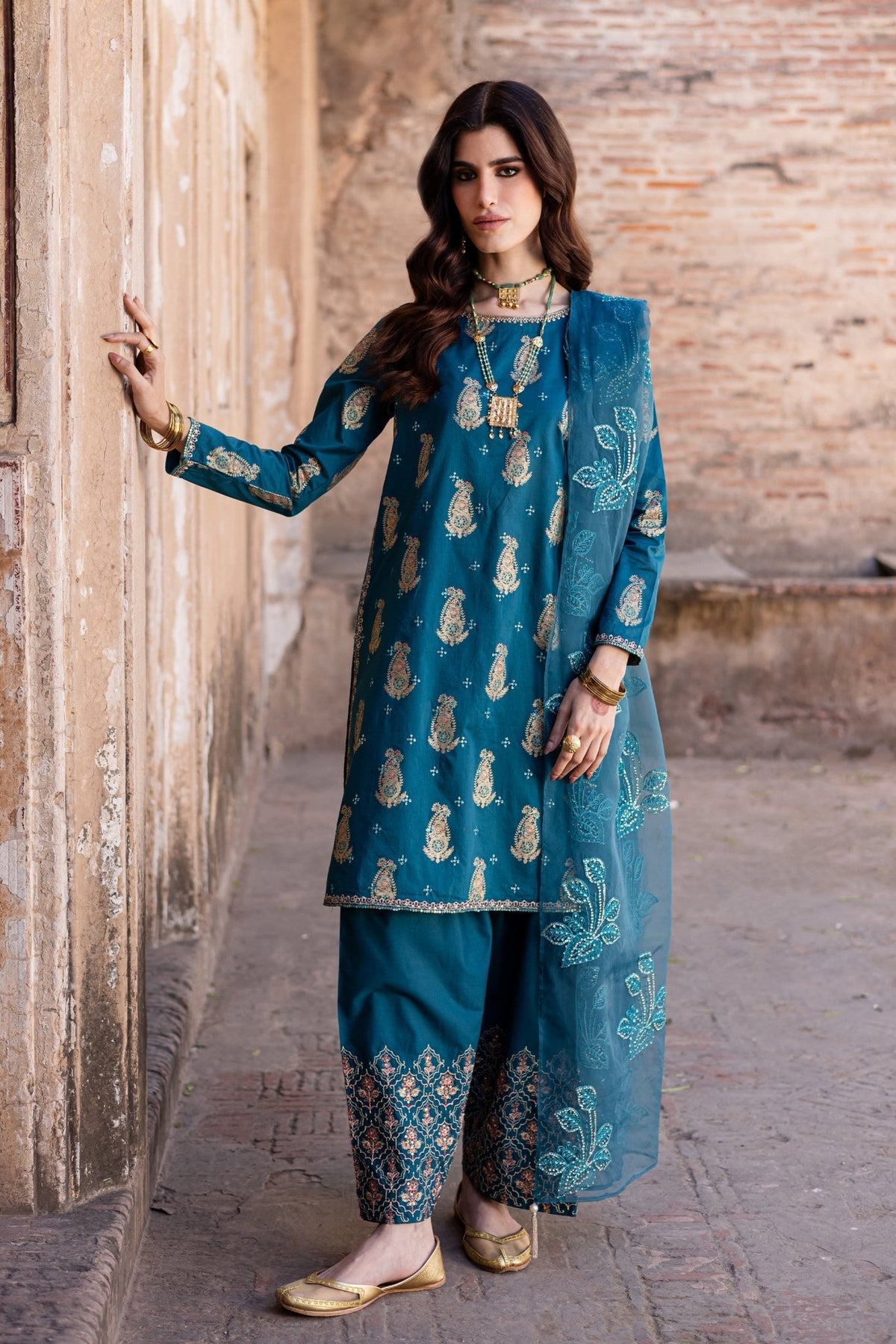 Batik | Chargbagh | Crisp-Brand:Batik-Type:Ladies Clothes-Teal Blue-Lawn-House of Maryam- Buy in UK, USA