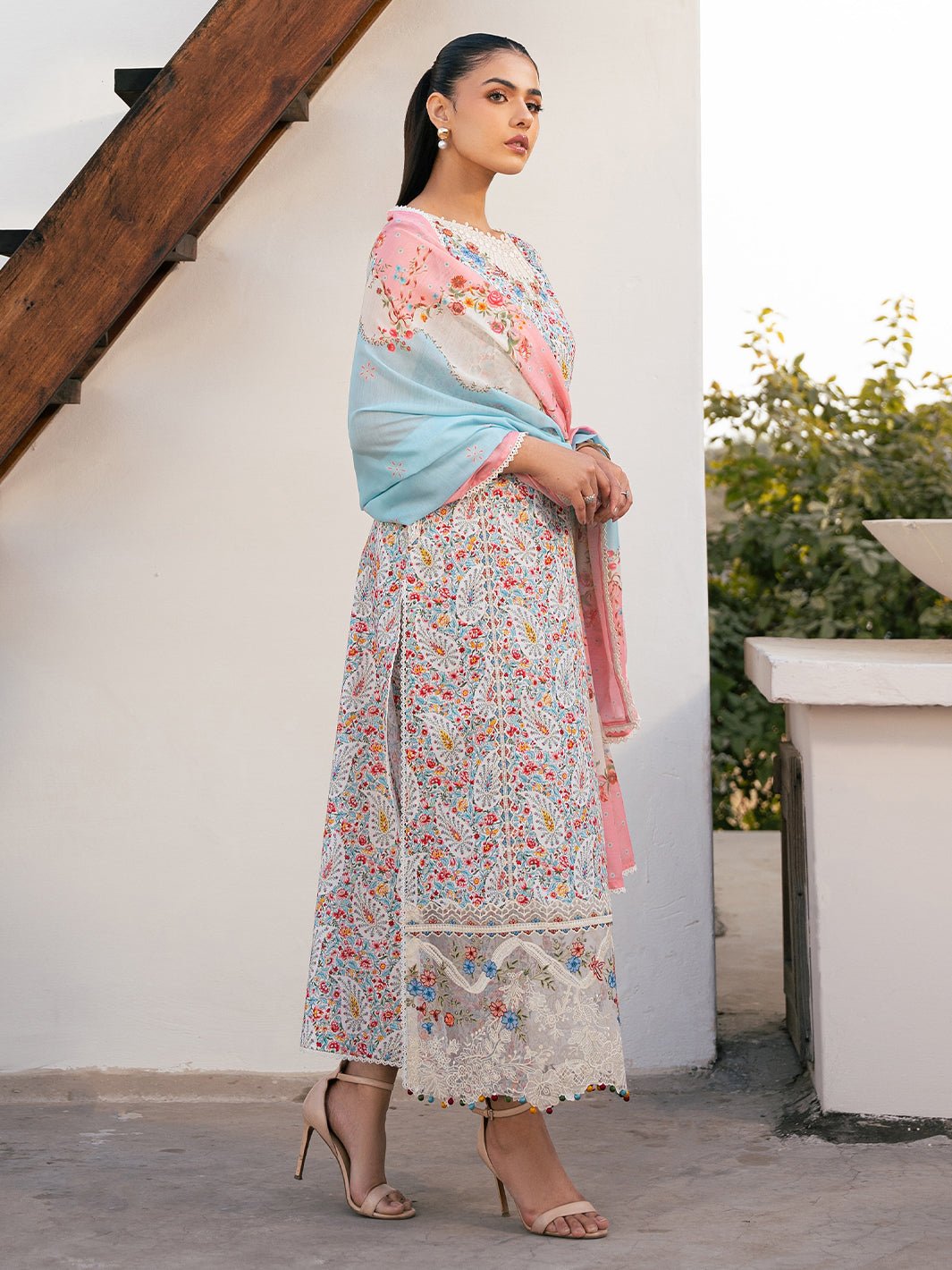 Bin Ilyas | Hazel Printed Lawn 25 | 2072 - A-Brand:Bin Ilyas-Type:Ladies Clothes-Light Blue-Lawn-House of Maryam- Buy in UK, USA