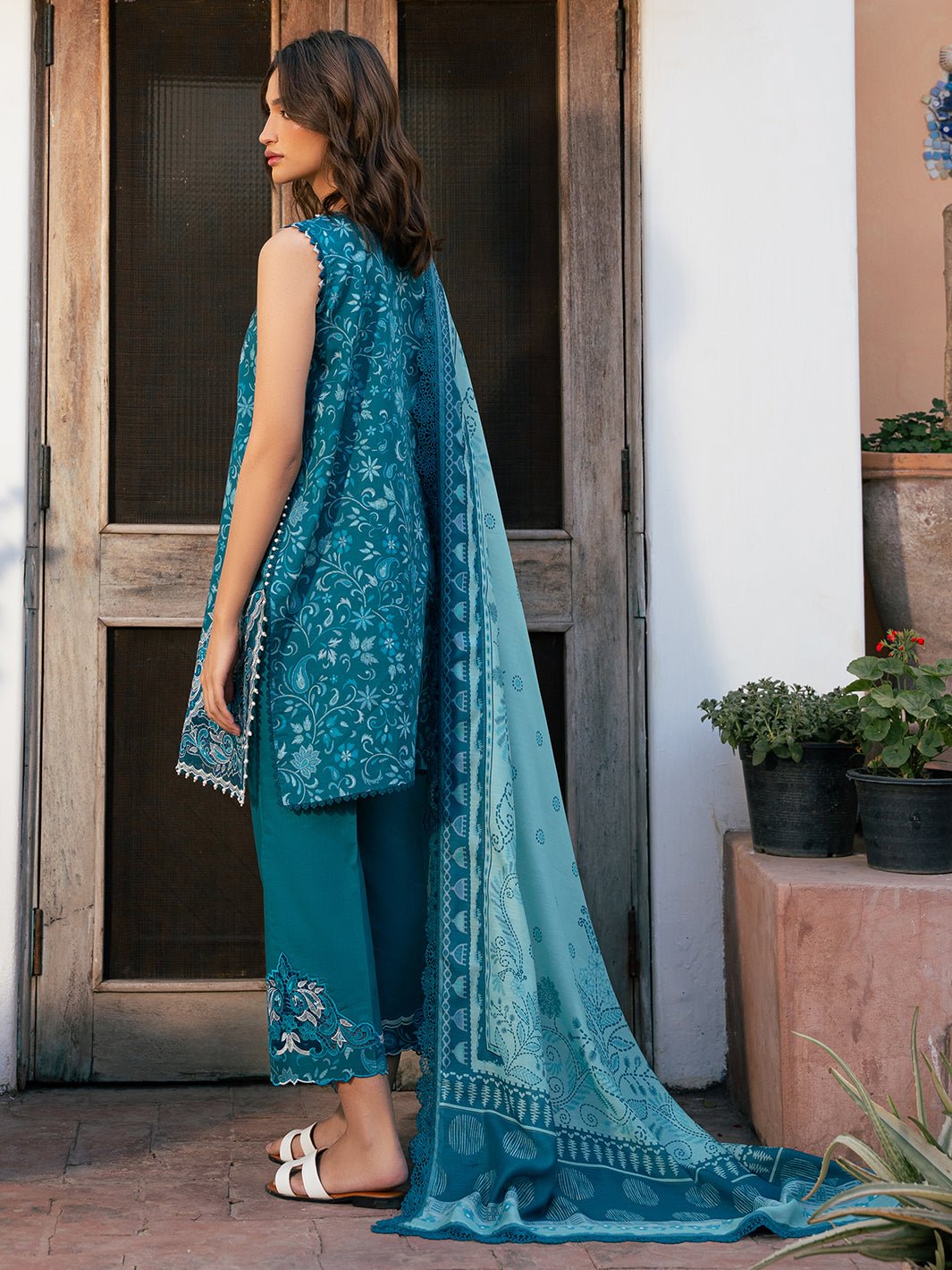 Bin Ilyas | Hazel Printed Lawn 25 | 2073 - B-Brand:Bin Ilyas-Type:Ladies Clothes-Sea Green-Lawn-House of Maryam- Buy in UK, USA