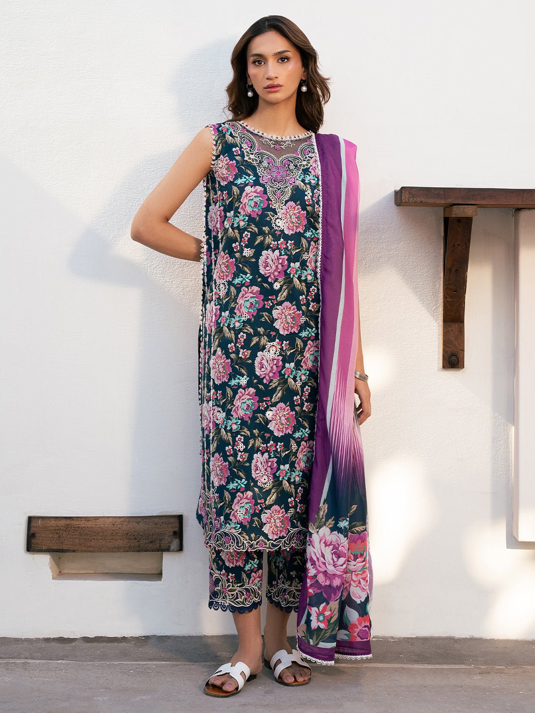 Bin Ilyas | Hazel Printed Lawn 25 | 2076 - A-Brand:Bin Ilyas-Type:Ladies Clothes-Zinc-Lawn-House of Maryam- Buy in UK, USA