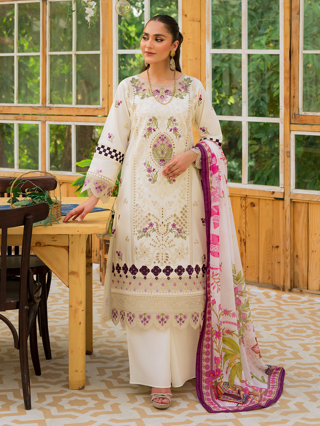 Mahnur | Bella Lawn 24 | BL - 04 by Designer Mahnur - House of Maryam - Pakistani Designer Ethnic Wear in {{ shop.shopifyCountryName }}