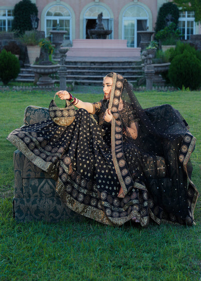 Laj by Lajwanti | Runaway Formals 25 | Golden Eclipse