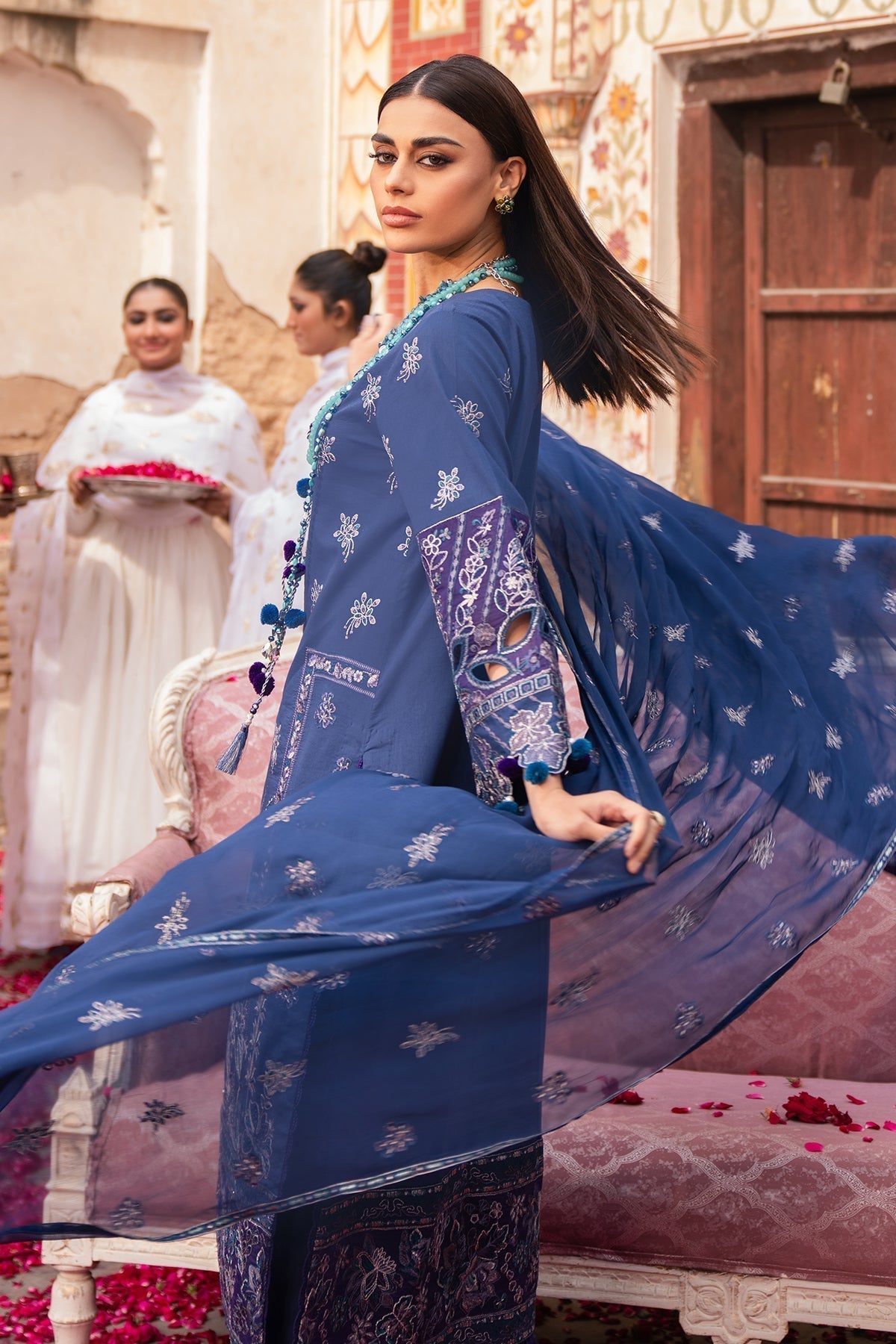 Alizeh | Rawayat Luxury Lawn 24 | Shehnaaz -  Alizeh Luxury - Original Designer Dress - House of Maryam