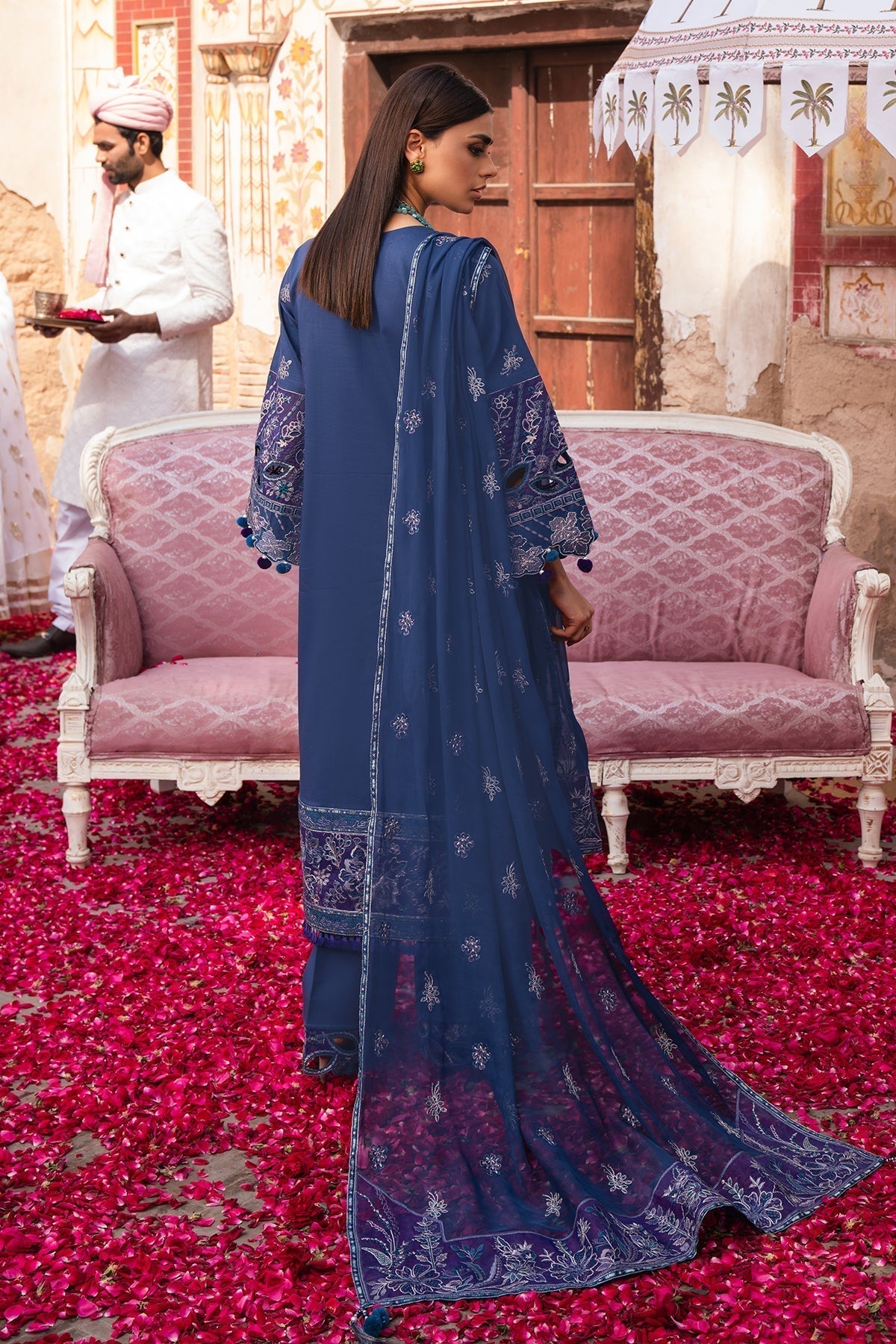 Alizeh | Rawayat Luxury Lawn 24 | Shehnaaz -  Alizeh Luxury - Original Designer Dress - House of Maryam