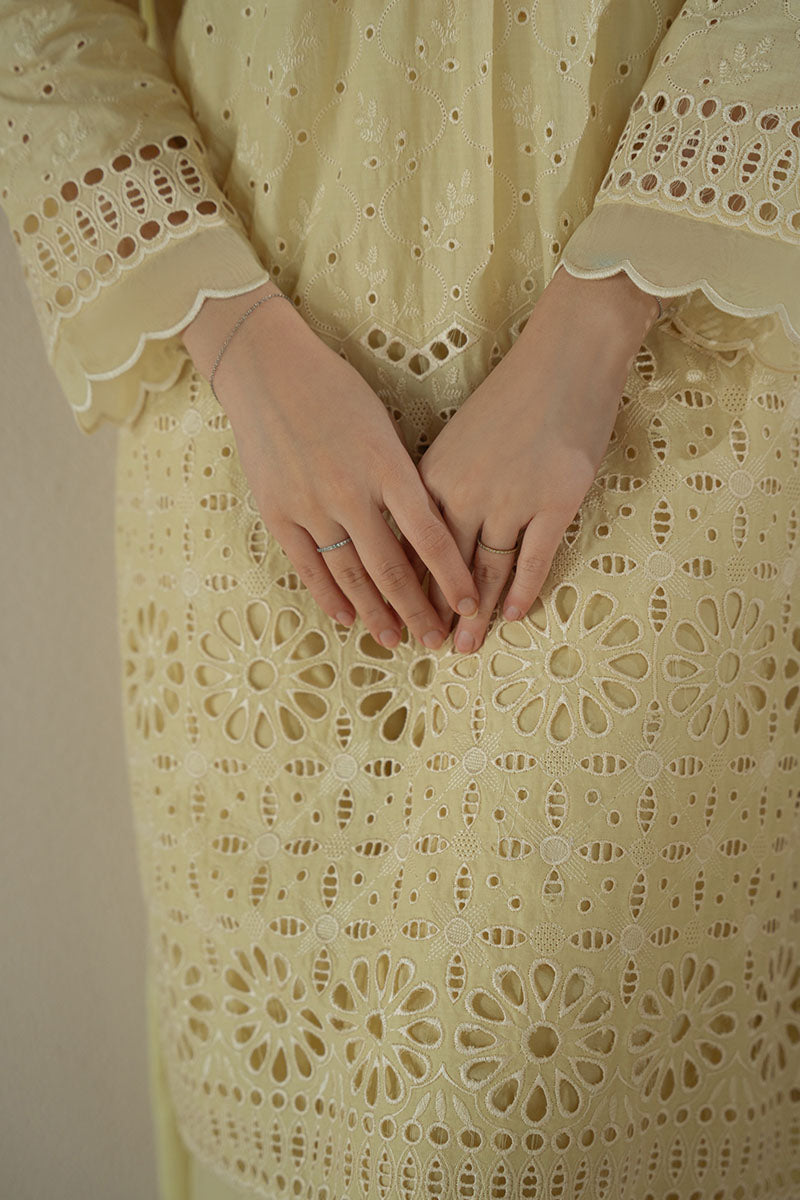 Cross Stitch | Exclusive Pret | Lemon Zest-3PC (Shirt,Trouser & Dupatta)