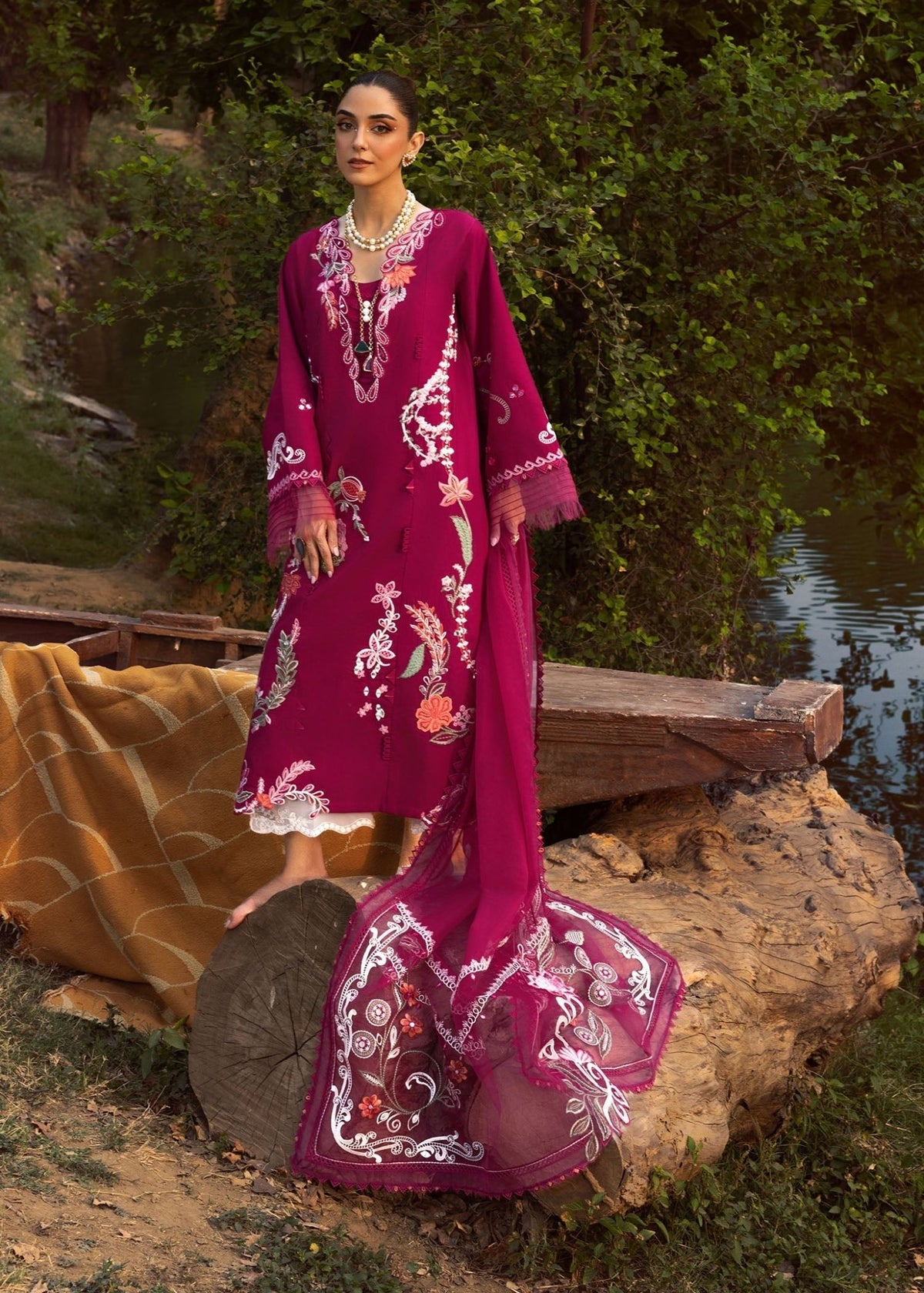 Crimson | Tasawar 25 | MIRROR GARDEN - D3A-Brand:Crimson-Type:Ladies Clothes-Berry-Organza-House of Maryam- Buy in UK, USA