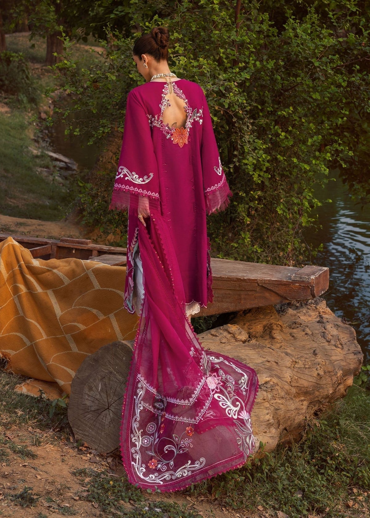 Crimson | Tasawar 25 | MIRROR GARDEN - D3A-Brand:Crimson-Type:Ladies Clothes-Berry-Organza-House of Maryam- Buy in UK, USA
