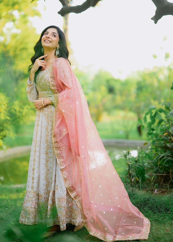 Haseens | Riwayat Luxe | Hooriya-2