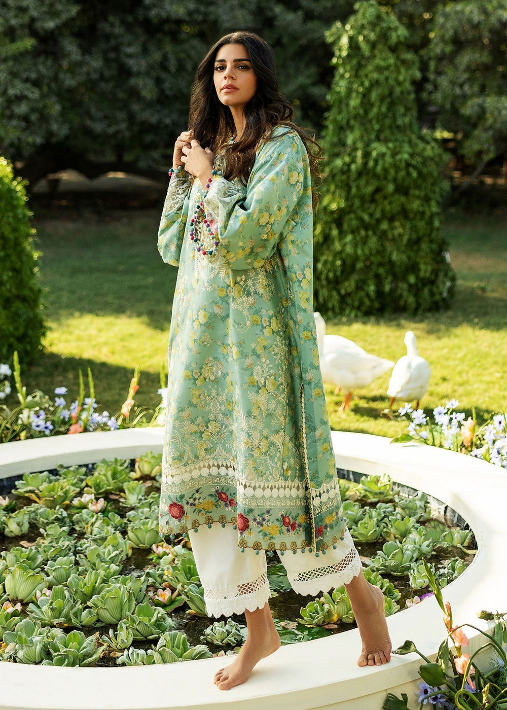 Sadaf Fawad Khan | Siraa Lawn 25 | BLOOM - B -  Sadaf Fawad Khan Ladies Clothes - Original Designer Dress - House of Maryam