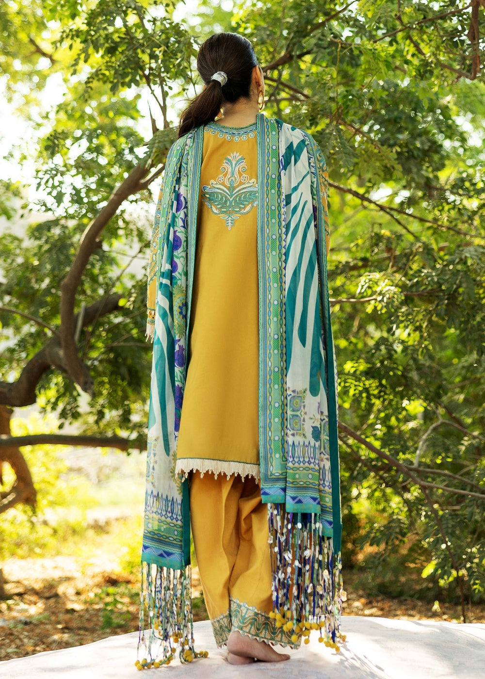 Sadaf Fawad Khan | Siraa Lawn 25 | LIANA - B -  Sadaf Fawad Khan Ladies Clothes - Original Designer Dress - House of Maryam
