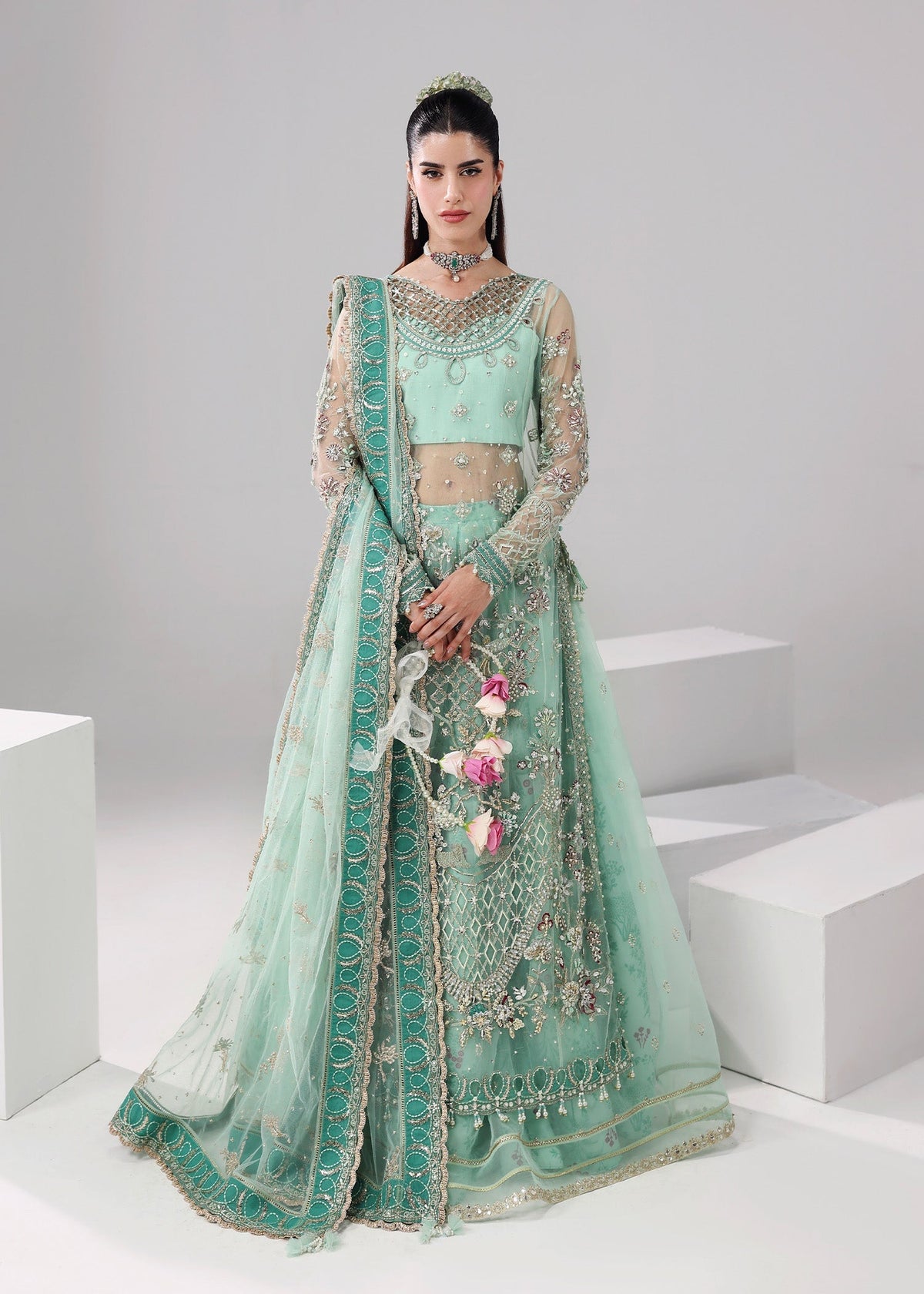 Sardinia | Lamore Luxury Handwork Edit 25 | Crystal Bloom