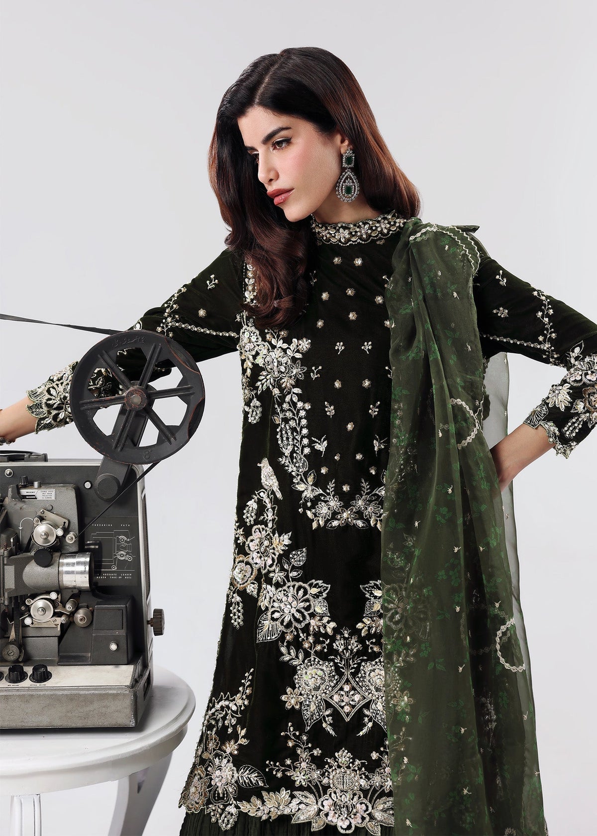 Sardinia | Lamore Luxury Handwork Edit 25 | Velvet Dream, image 4