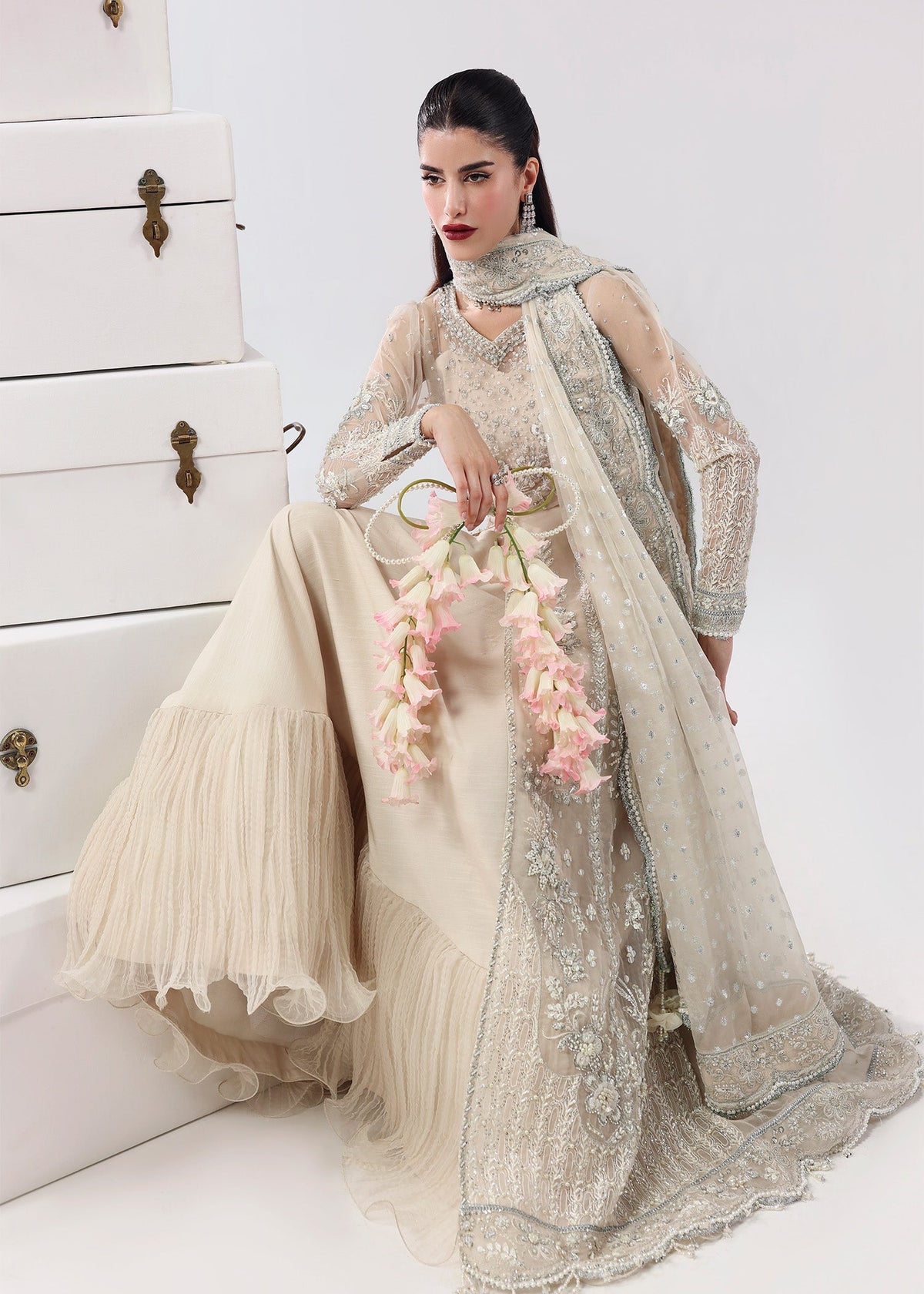 Sardinia | Lamore Luxury Handwork Edit 25 | Pearl Mist-5