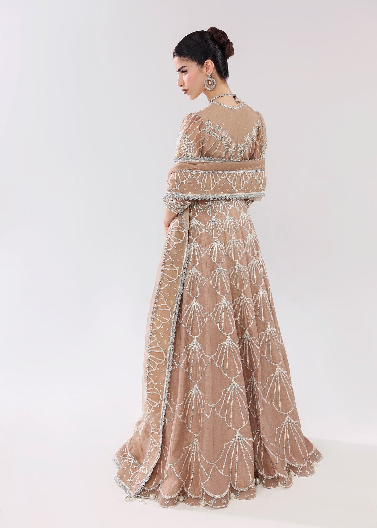 Sardinia | Lamore Luxury Handwork Edit 25 | Silk Whisper, image 2