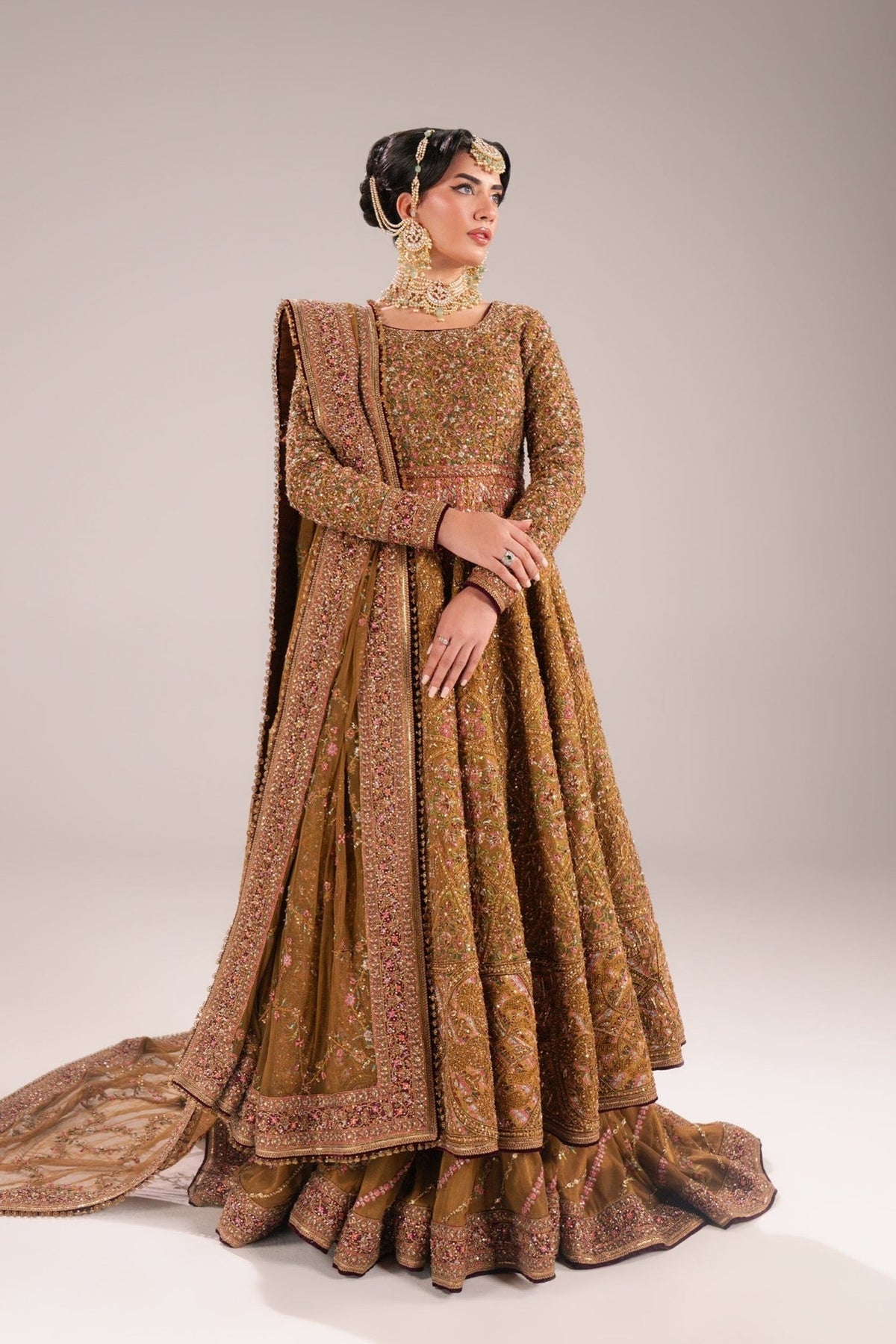 Fahad Hussayn | Mutanjan Bridals | Darakshan-6