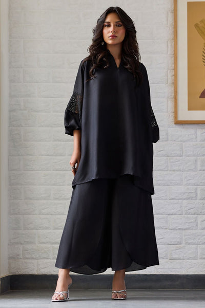 Deepak Perwani | Nazia Eid Edit 26 | Noir-Brand:Deepak Perwani-Type:Ladies Clothes-Black-Raw Silk-House of Maryam- Buy in UK, USA