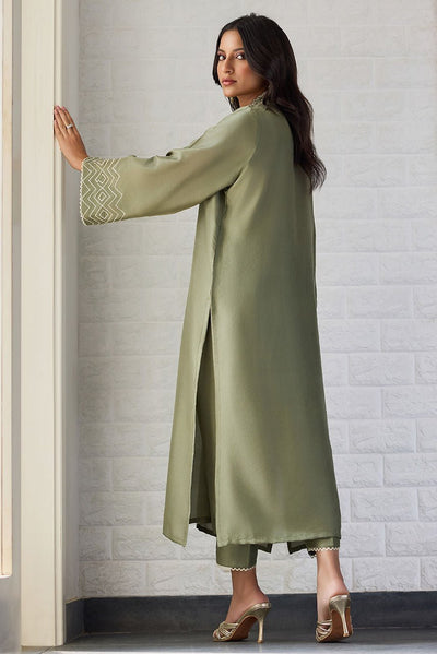Deepak Perwani | Nazia Eid Edit 26 | Oliva-Brand:Deepak Perwani-Type:Ladies Clothes-Olive Green-Raw Silk-House of Maryam- Buy in UK, USA