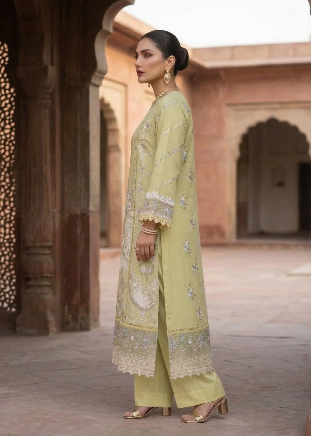 Diara Couture | Eid Lawn 26 | EID. AFEERA - LAWN-06-Brand:Diara Couture-Type:Ladies Clothes-Lawn-Pistachio Green-House of Maryam- Buy in UK, USA