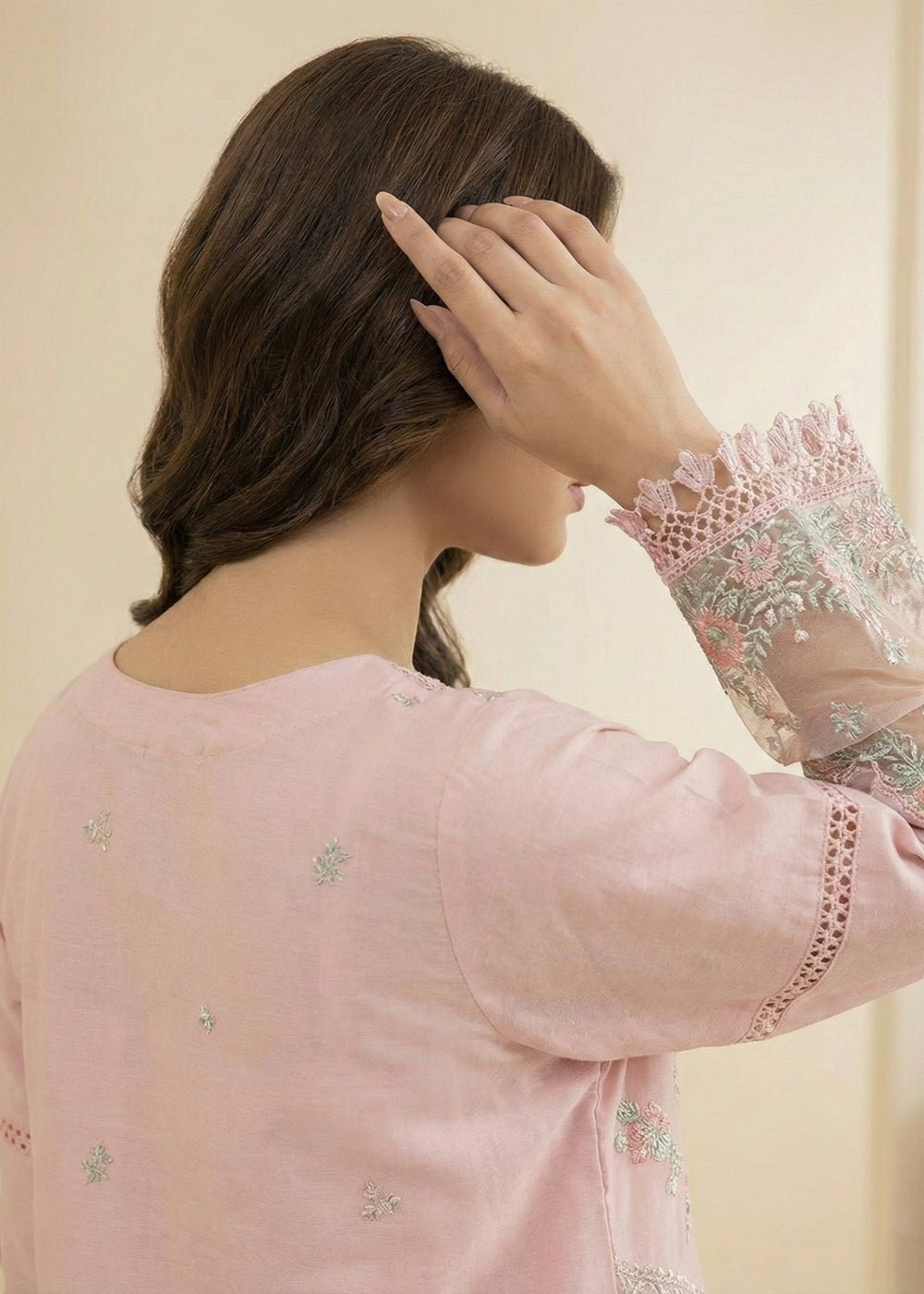 Diara Couture | Eid Lawn 26 |EID. SERAQ - LP-05-Brand:Diara Couture-Type:Ladies Clothes-Pink-Lawn-House of Maryam- Buy in UK, USA