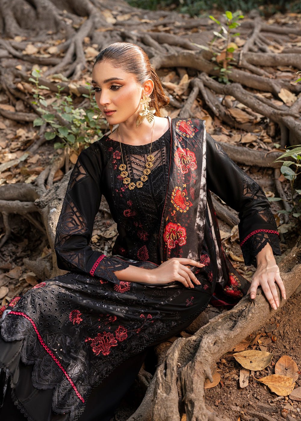 Diara Couture | Eid Lawn 26 | KAYA-Brand:Diara Couture-Type:Ladies Clothes-Black-Lawn-House of Maryam- Buy in UK, USA