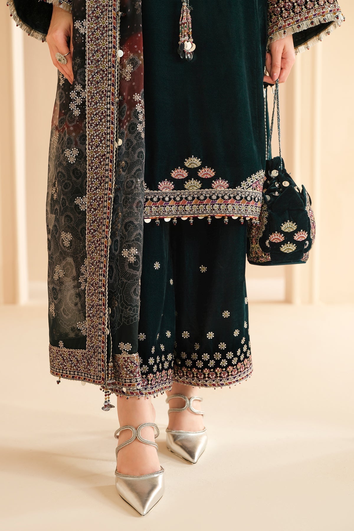 Jazmin | Velvet Edit 24 | Velvet Formal VF-2039 by Designer Jazmin - House of Maryam - Pakistani Designer Ethnic Wear in {{ shop.shopifyCountryName }}