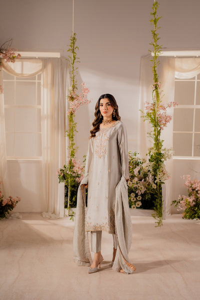 Vintage | Shehnayi Formals | Mahzeb -  Vintage Ladies Clothes - Original Designer Dress - House of Maryam