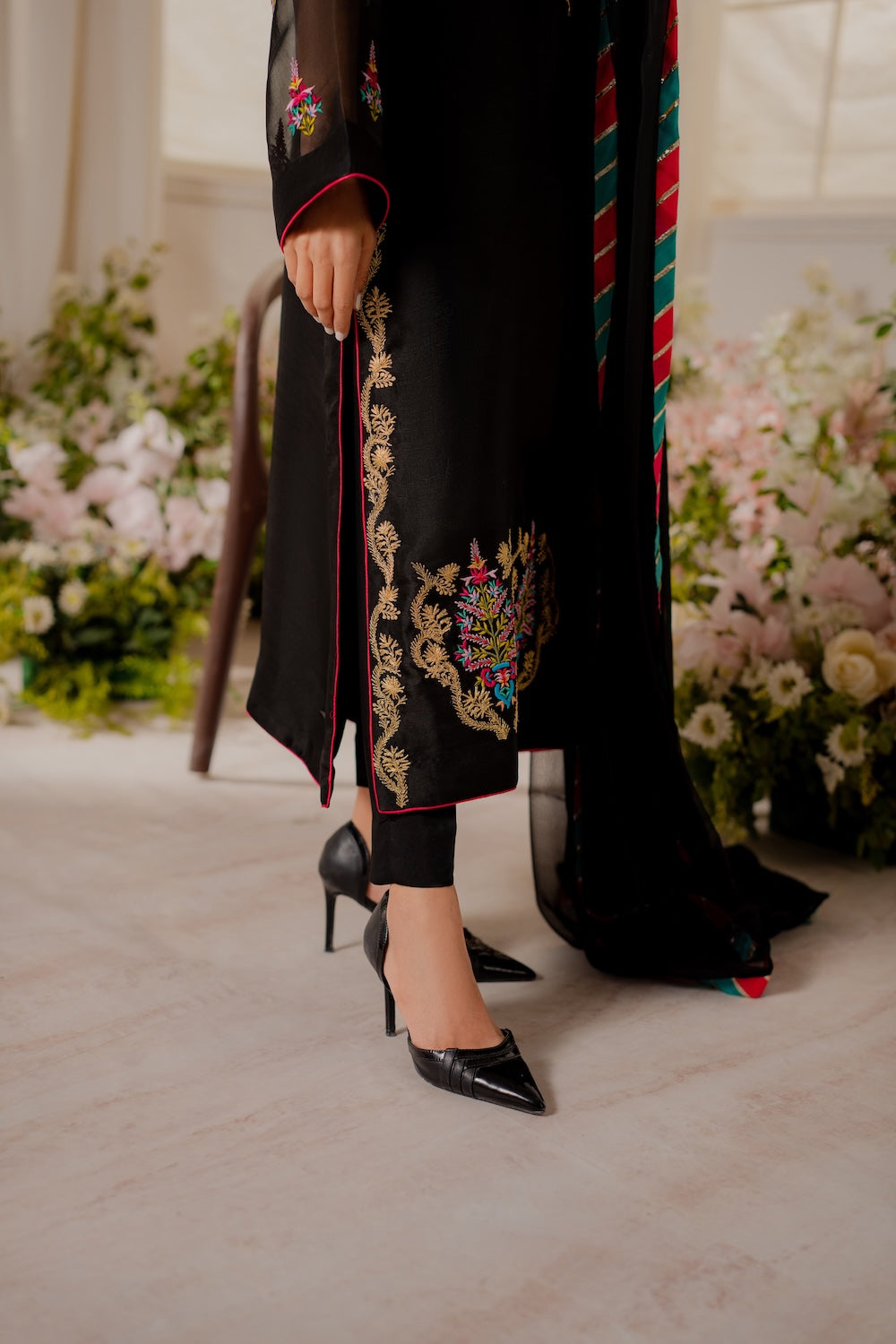 Vintage | Sohani Luxe | Apsara -  Vintage Ladies Clothes - Original Designer Dress - House of Maryam