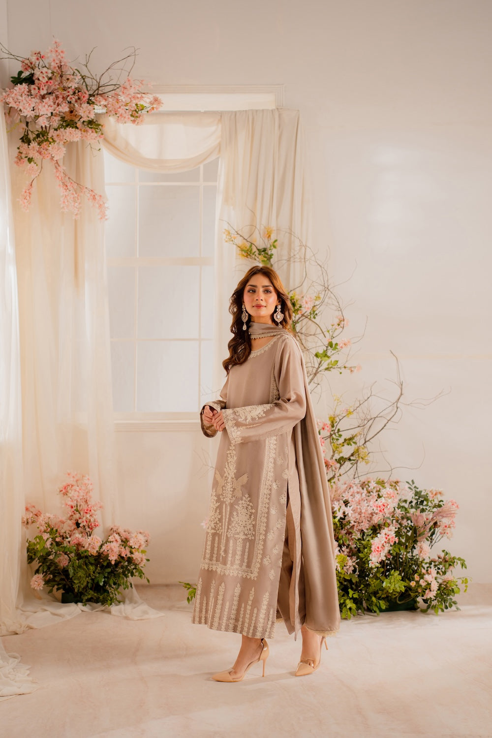 Vintage | Sohani Luxe | Gulrukh -  Vintage Ladies Clothes - Original Designer Dress - House of Maryam