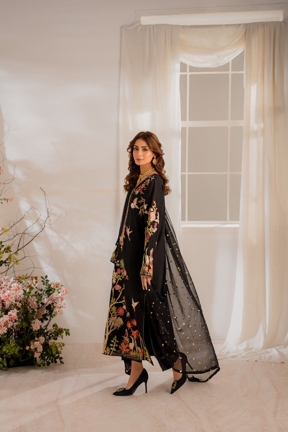 Vintage | Sohani Luxe | Rema -  Vintage Ladies Clothes - Original Designer Dress - House of Maryam