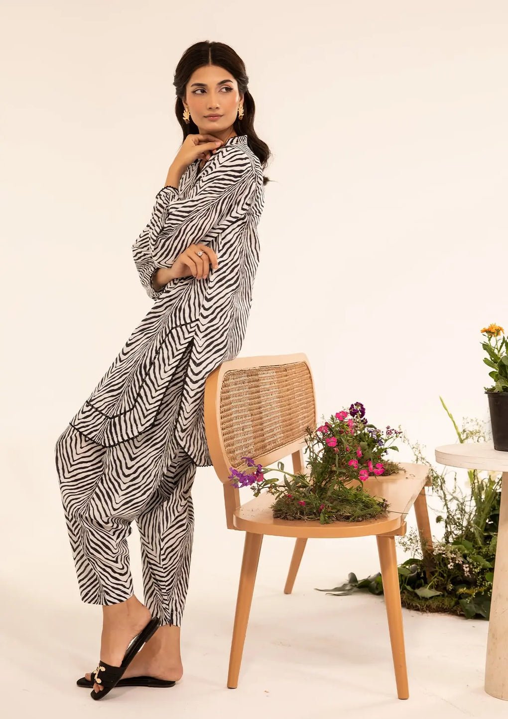 Elaf Premium | Pret 25 | EPT-09 SIVE-Brand:Elaf Premium-Type:Ladies Clothes-White-Lawn-House of Maryam- Buy in UK, USA