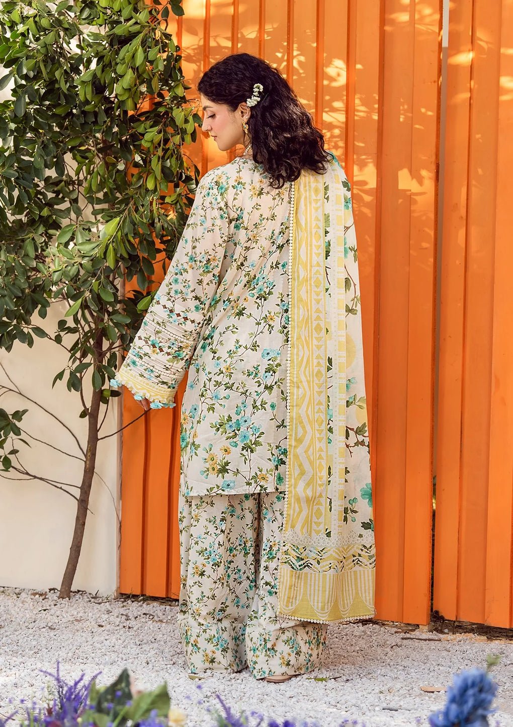 Elaf Premium | Prints 25 | EPS-3A IVORY WHISPERS-Brand:Elaf Premium-Type:Ladies Clothes-Off White-Lawn-House of Maryam- Buy in UK, USA
