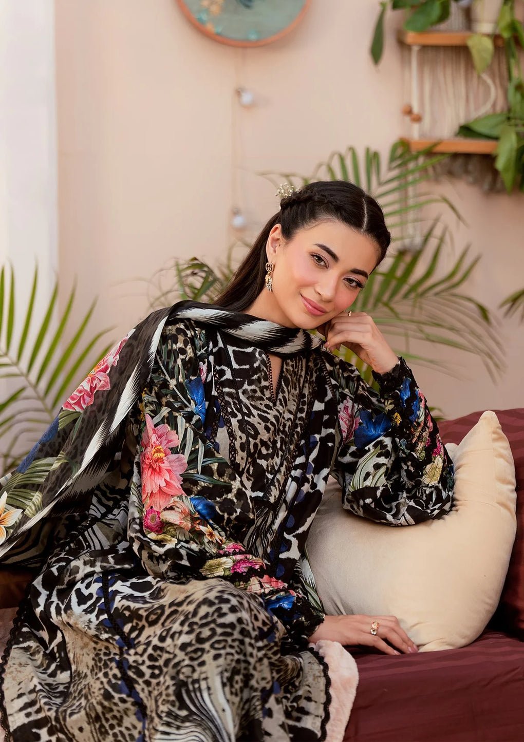 Elaf Premium | Prints 25 | EPS-4B NOIR ESSENCE-Brand:Elaf Premium-Type:Ladies Clothes-Black-Lawn-House of Maryam- Buy in UK, USA