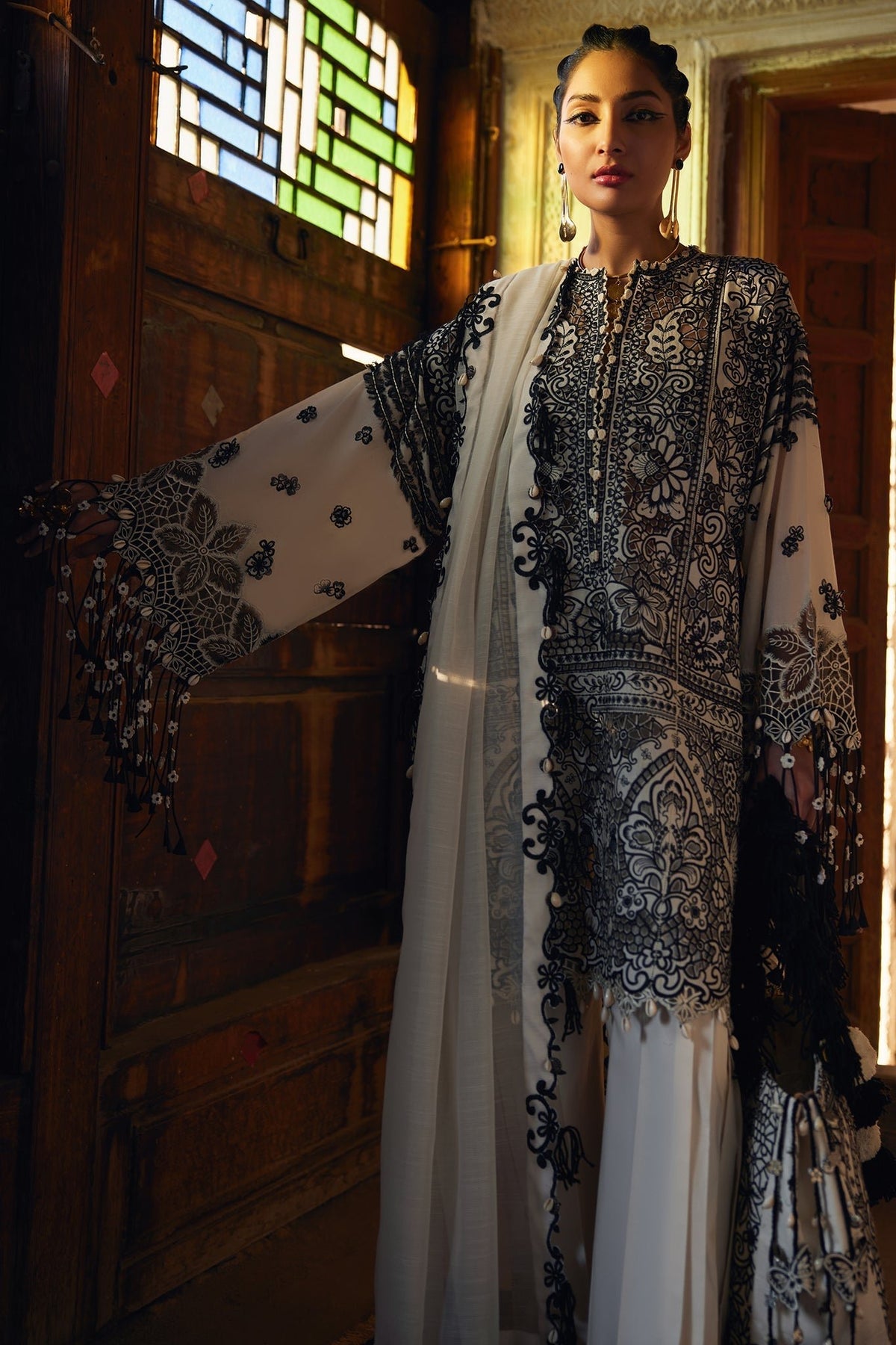 Elan | Luxury Lawn 25 | ISLA (EL25-02 B)-Brand:Elan-Type:Ladies Clothes-Black-Lawn-House of Maryam- Buy in UK, USA
