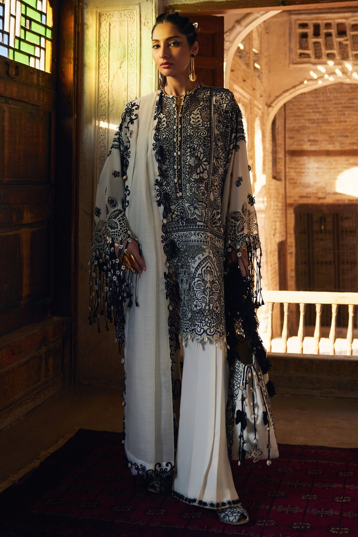 Elan | Luxury Lawn 25 | ISLA (EL25-02 B)-Brand:Elan-Type:Ladies Clothes-White-Lawn-House of Maryam- Buy in UK, USA