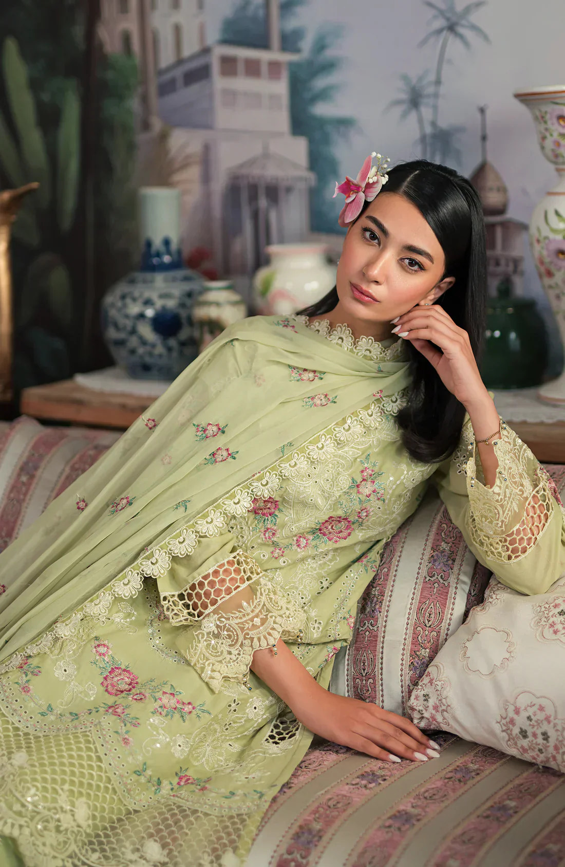 Emaan Adeel | Ayra Luxury Lawn 24 | AR-02 -  Emaan Adeel Luxury - Original Designer Dress - House of Maryam