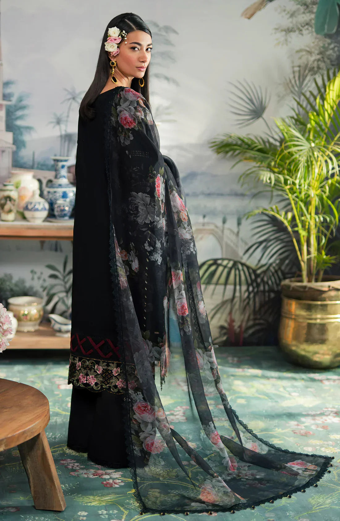 Emaan Adeel | Ayra Luxury Lawn 24 | AR-05 -  Emaan Adeel Luxury - Original Designer Dress - House of Maryam