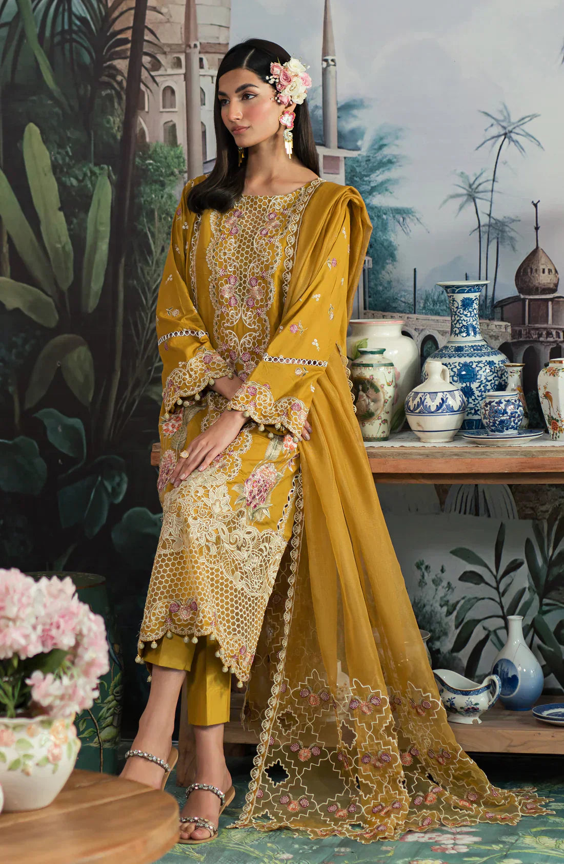 Emaan Adeel | Ayra Luxury Lawn 24 | AR-06 -  Emaan Adeel Luxury - Original Designer Dress - House of Maryam