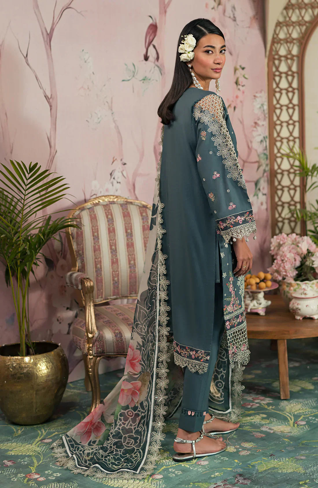 Emaan Adeel | Ayra Luxury Lawn 24 | AR-09 -  Emaan Adeel Luxury - Original Designer Dress - House of Maryam