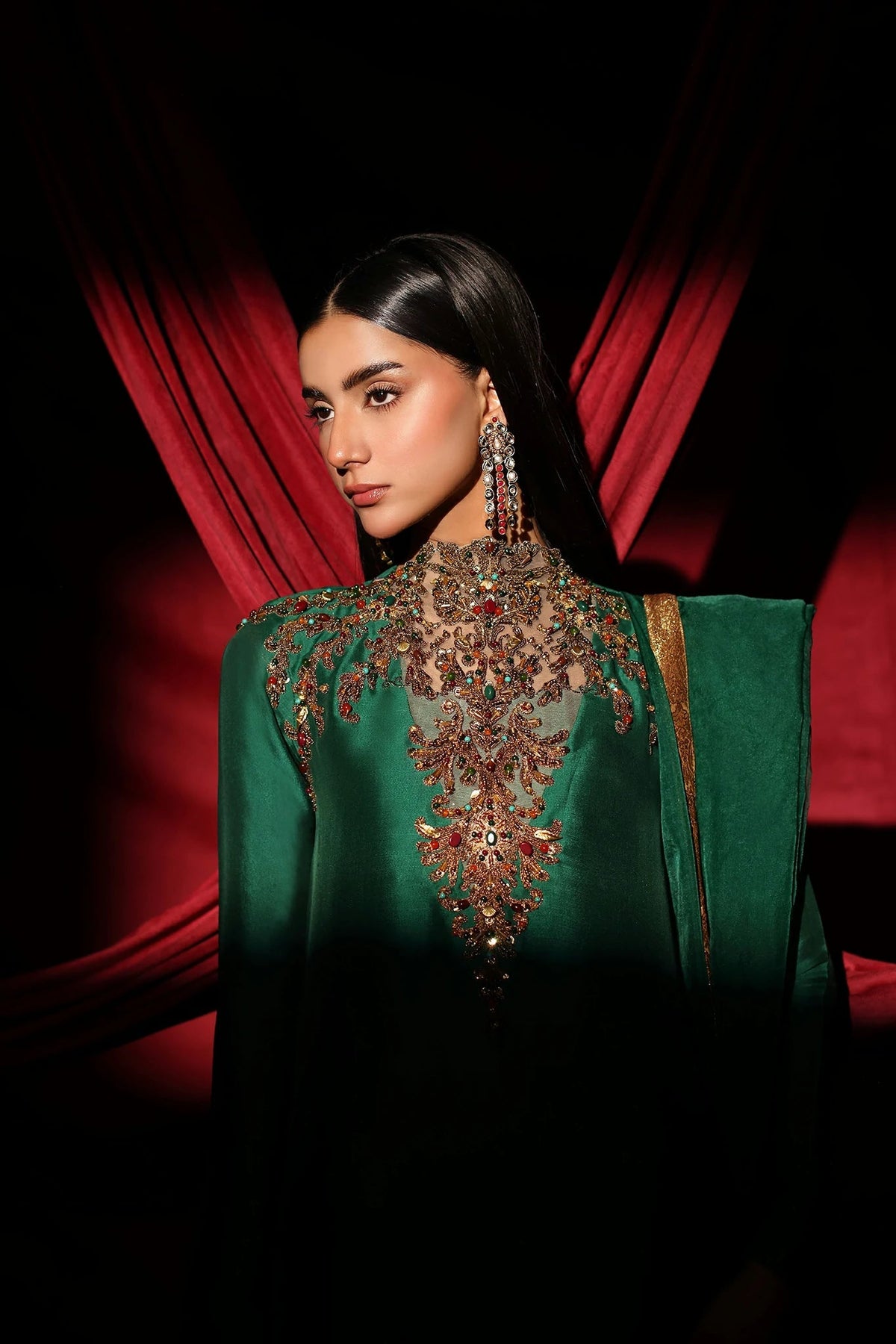 Musferah Saad | The Glamorous | The Emerald Queen, image 5