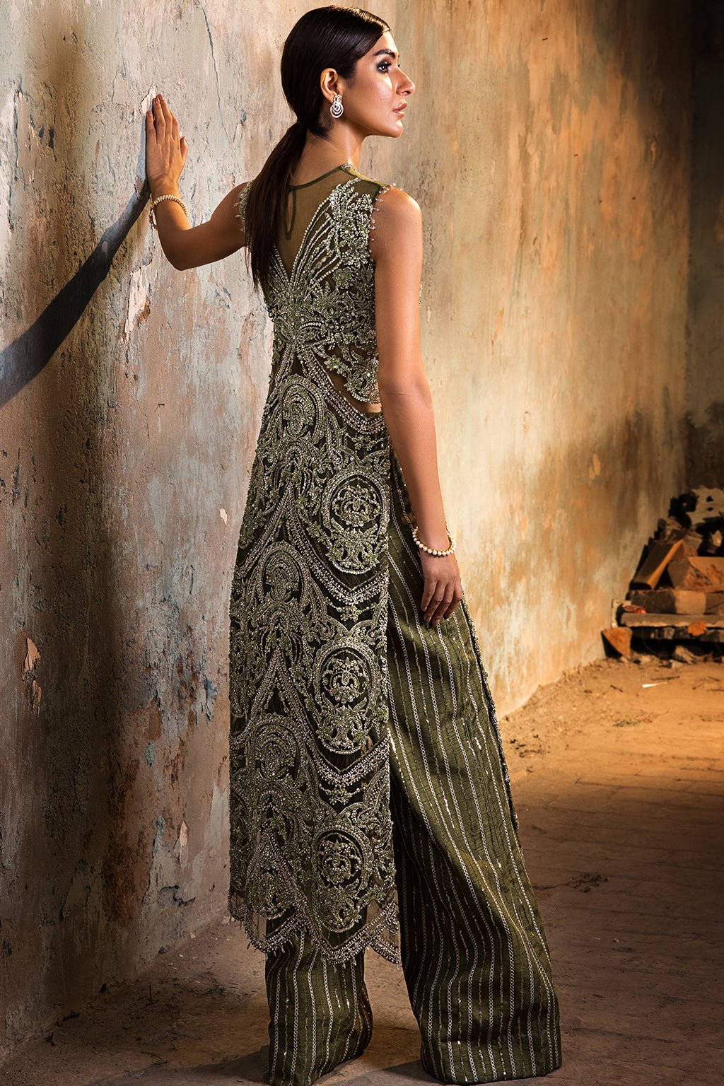 Erum Khan | Dazzling Fiesta | Shamrock-Brand:Erum Khan-Type:Ladies Clothes-Mehndi - House of Maryam- Buy in UK, USA