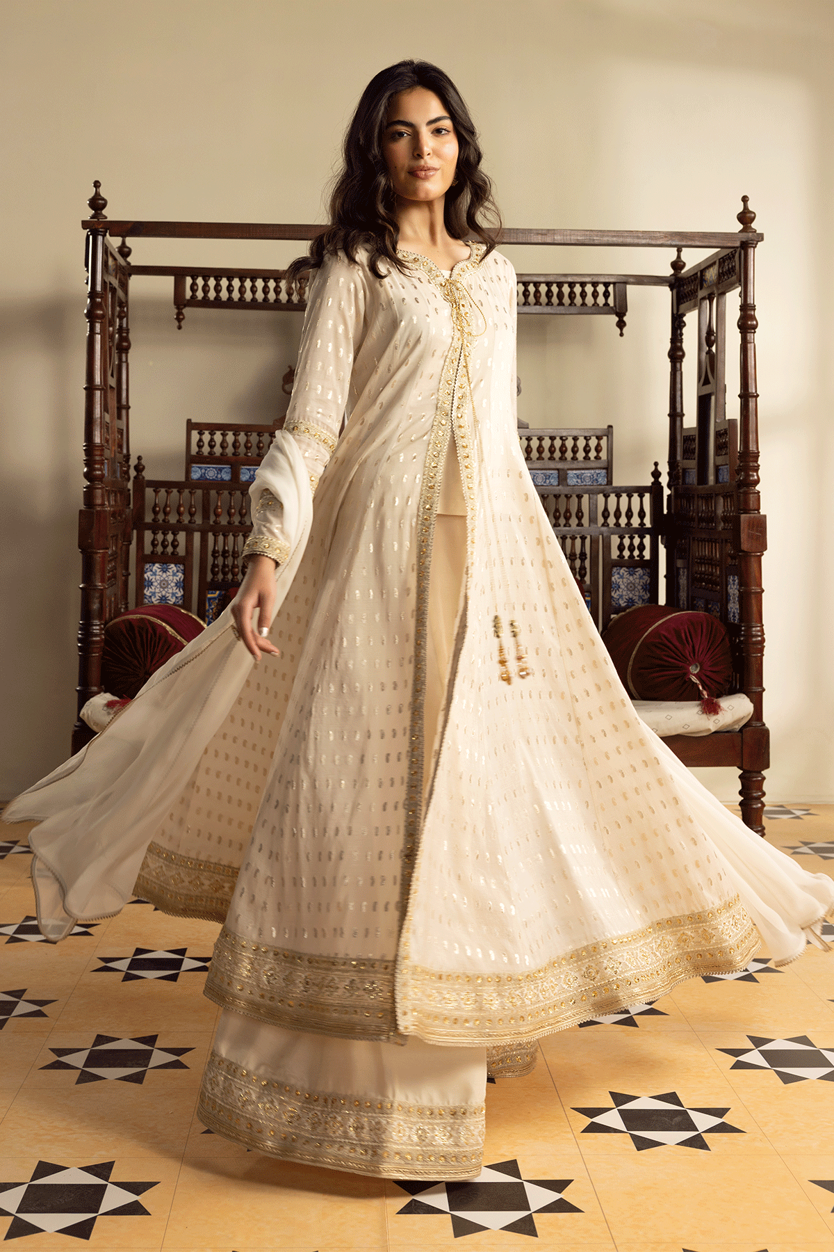 Erum Khan | Intezar e Eid | Aangan-Brand:Erum Khan-Type:Ladies Clothes-Ivory-Karandi-House of Maryam- Buy in UK, USA