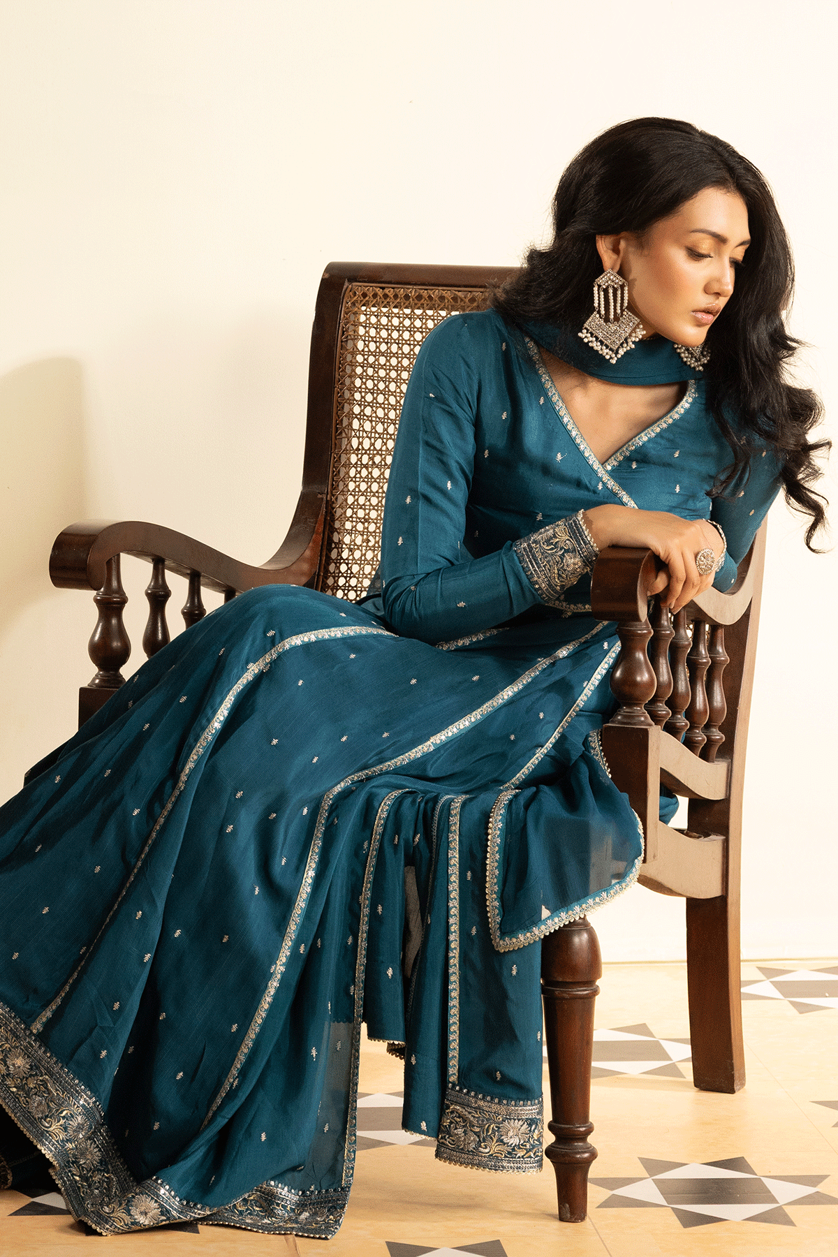 Erum Khan | Intezar e Eid | Guftagu-Brand:Erum Khan-Type:Ladies Clothes-Dark Teal Blue-Silk-House of Maryam- Buy in UK, USA