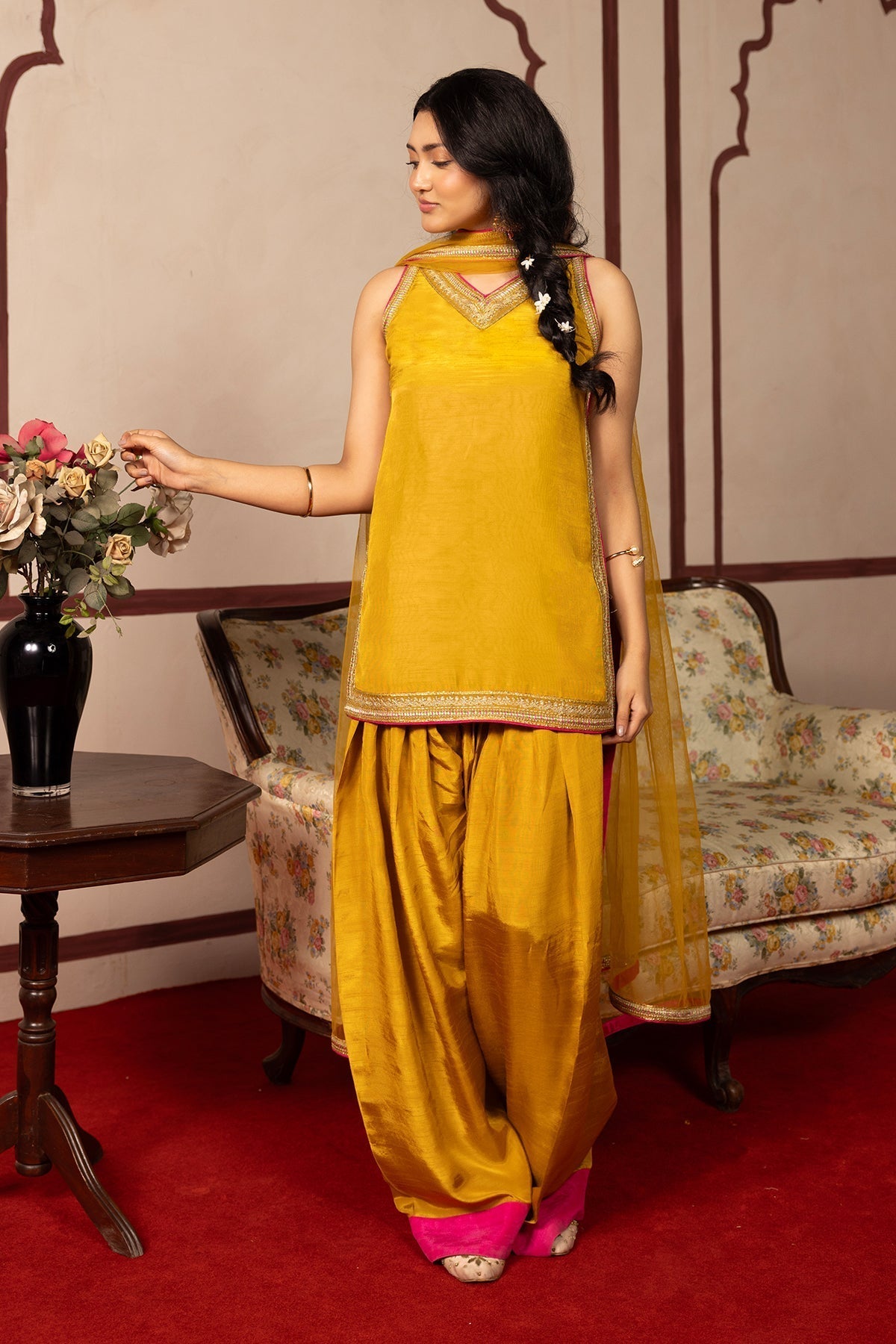Erum Khan | Intezar e Eid | Naqsh-Brand:Erum Khan-Type:Ladies Clothes-Lime Yellow-Silk-House of Maryam- Buy in UK, USA
